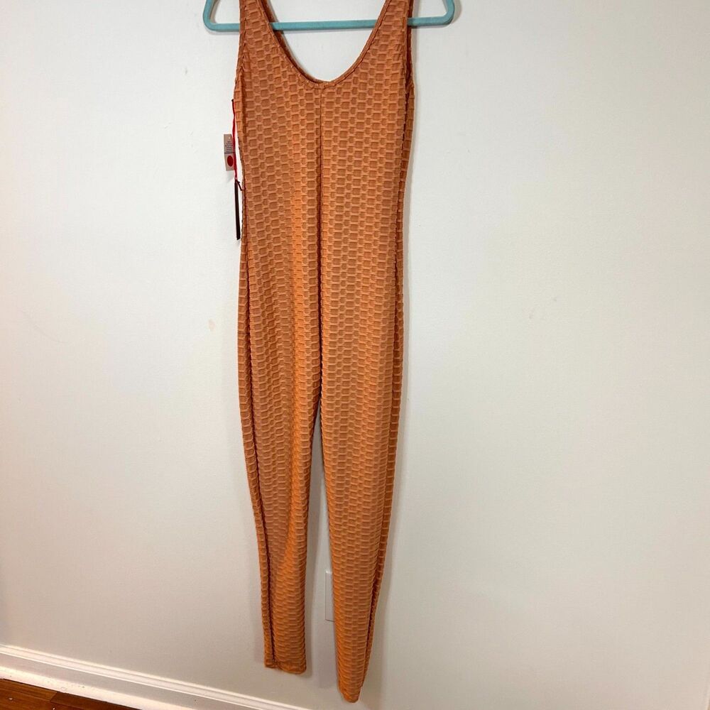 Roma Concept Jumpsuit Womens Large Nude Geometric Textured Scoop Neck Yoga NWT - Picture 3 of 13